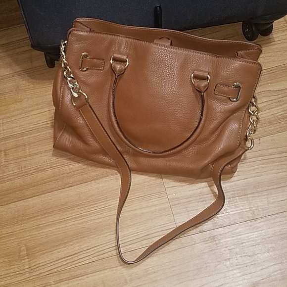 Authentic Michael Kors purse - Picture 5 of 7